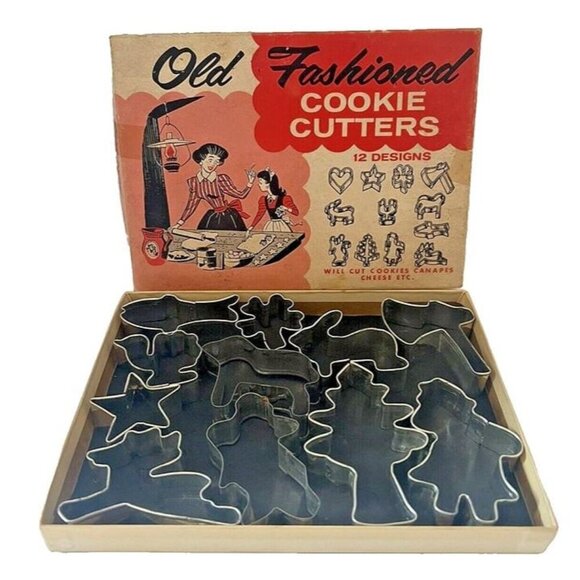 Vintage Old Fashioned Metal Cookie Cheese Canapés Cutters 11 Shapes Original Box - Picture 1 of 4